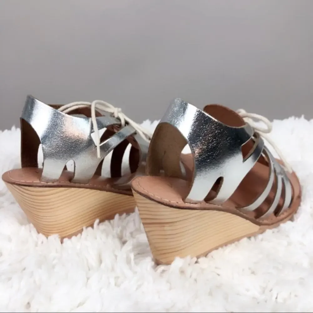 A603 • Silver Leather Wooden Wedge Sandals